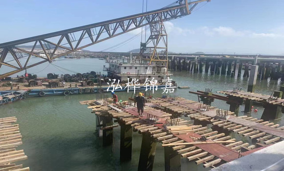 造成房屋地基下沉的原因是什么？如何利用打樁木處理地基下沉問(wèn)題
