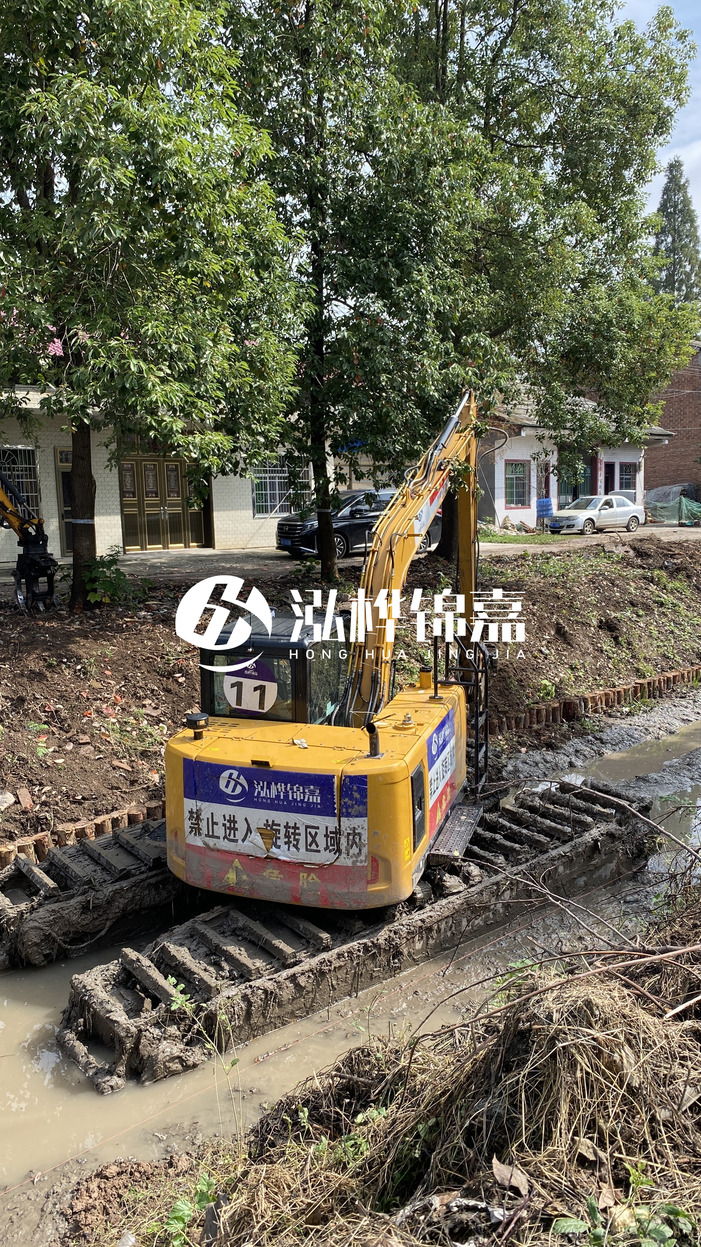 邢臺挖機打木樁專業(yè)施工-挖掘機打木樁打直技巧？
