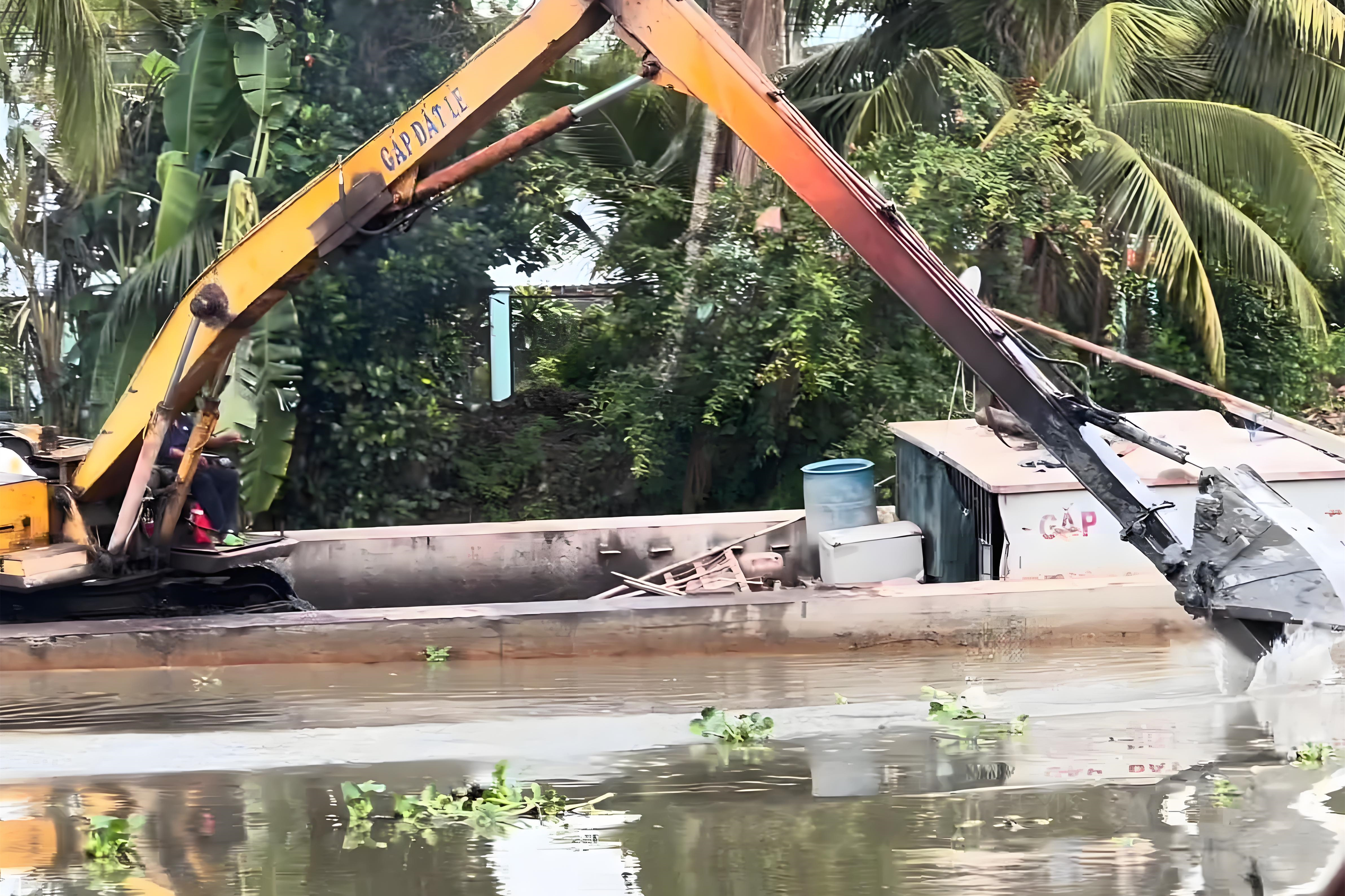 貴州貴陽(yáng)挖機(jī)清淤施工隊(duì)-沼澤地清淤和普通河道清淤有什么區(qū)別？